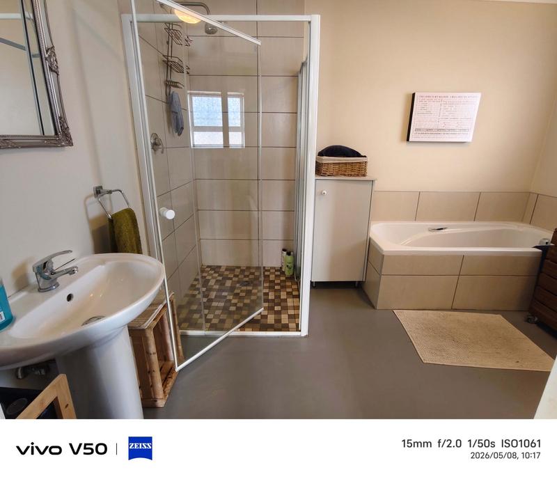 4 Bedroom Property for Sale in Hartenbos Heuwels Western Cape